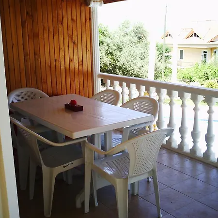 Apartament Oscar C4 *