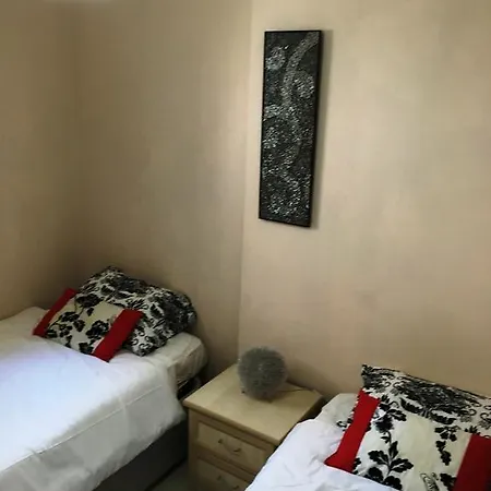 Oscar C4 Apartament